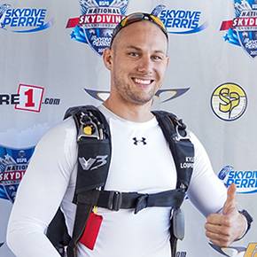 High-flying alumnus Lopries breaks skydiving speed record